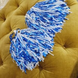 Blue/White Cheer Pom Poms Set/2